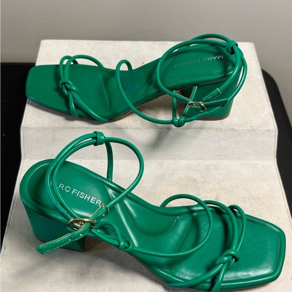 Marc Fisher Green Women's Sandals, Size 7.5, NWOT - Picture 3 of 9